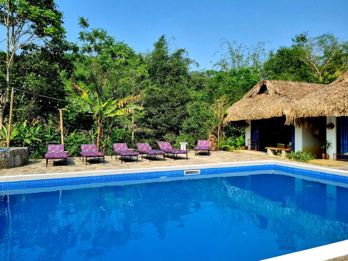 Nomadders Ha Giang Hostel ภายนอก รูปภาพ