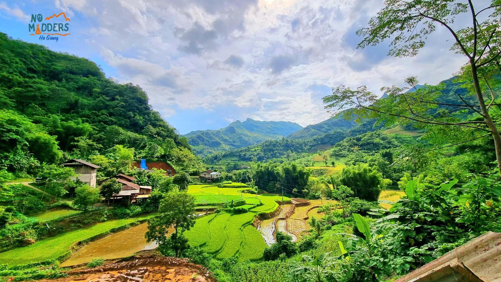 Nomadders Ha Giang Hostel ภายนอก รูปภาพ