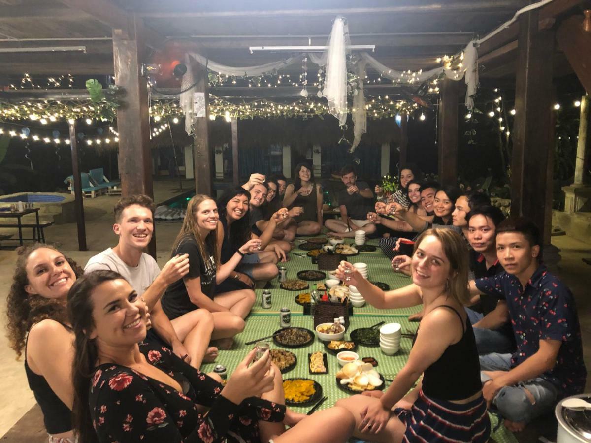 Nomadders Ha Giang Hostel ภายนอก รูปภาพ