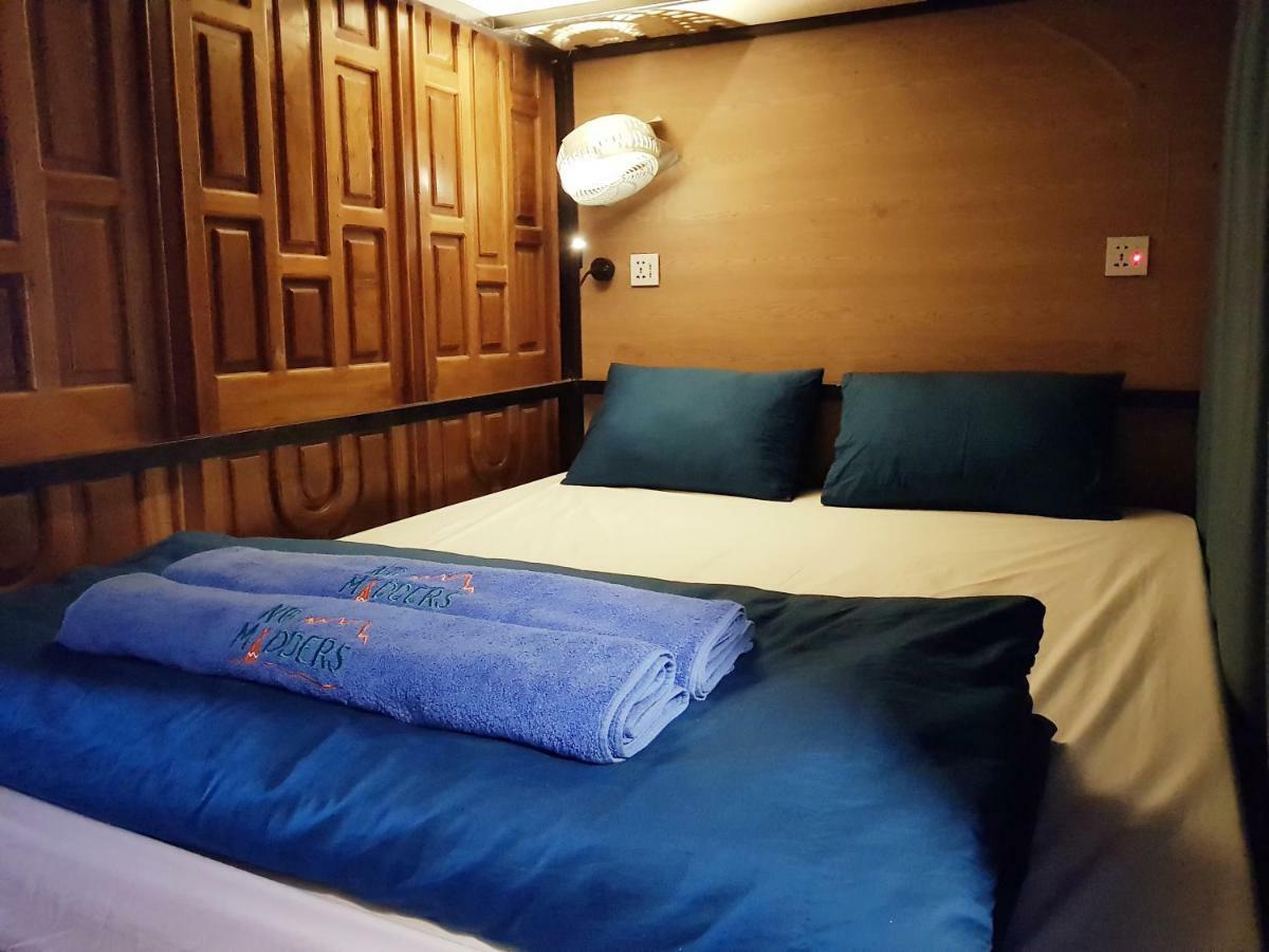 Nomadders Ha Giang Hostel ภายนอก รูปภาพ